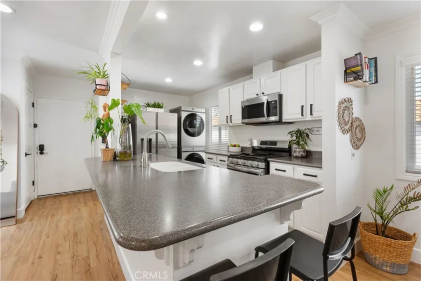 22811 Malaga Way photo 6