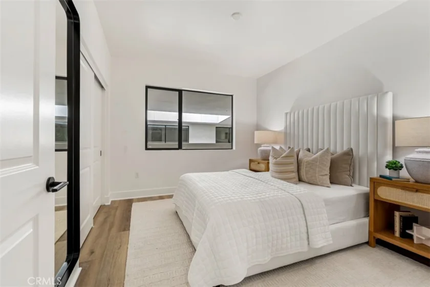 24722 Del Prado #303 photo 17