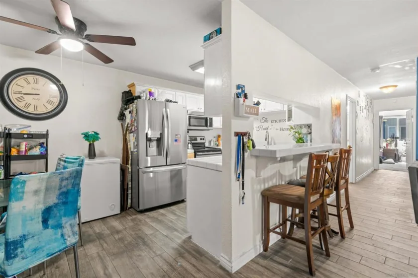560 Telegraph Canyon #A photo 6