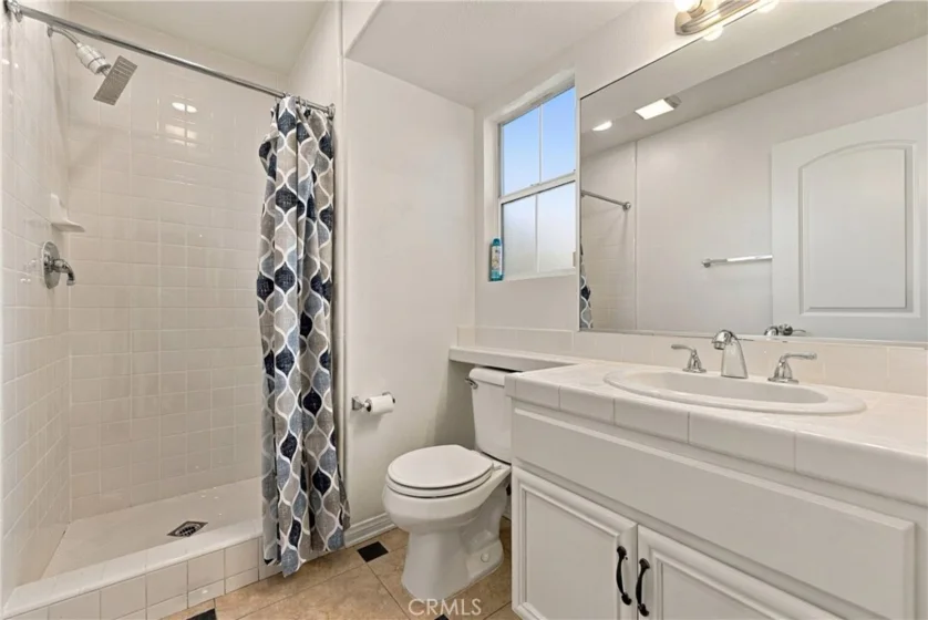 3294 W Orange photo 29