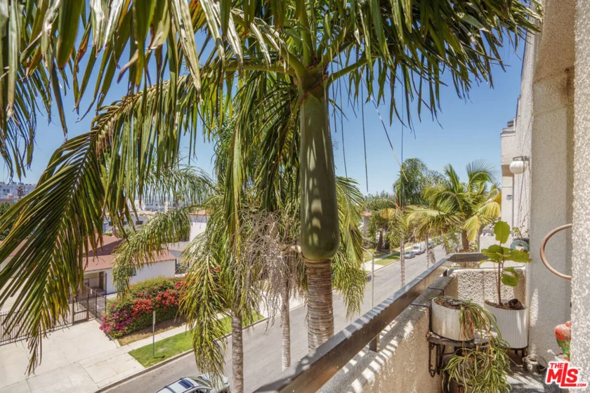 1240 S Corning Street #303 photo 4