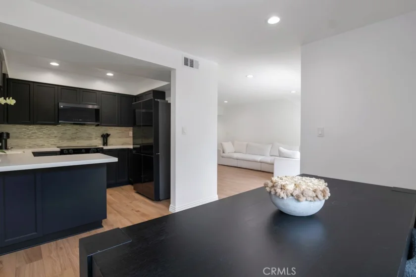 1015 N Michillinda #302 photo 13