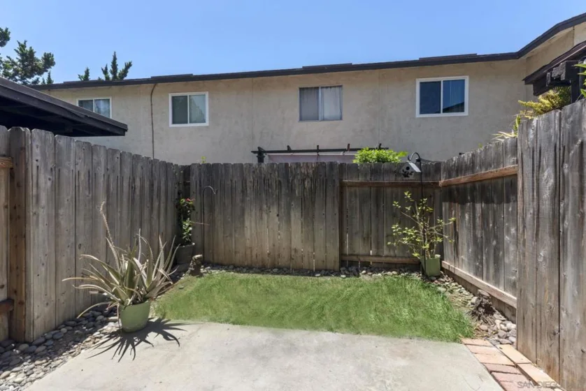 10316 Carefree Drive photo 8