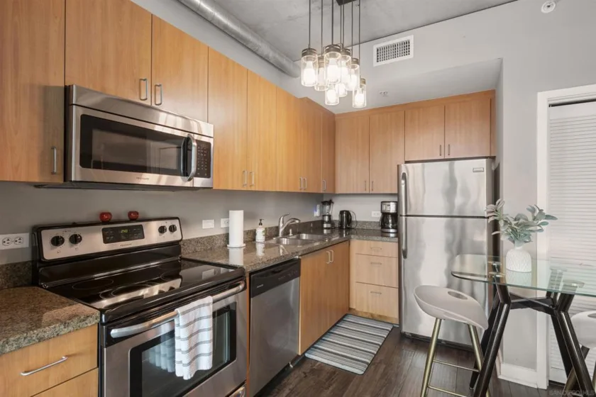 1080 Park Boulevard #203 photo 17