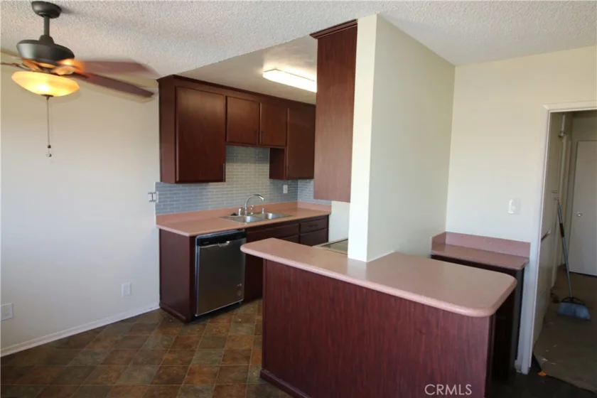 5535 Ackerfield Avenue #50 photo 1