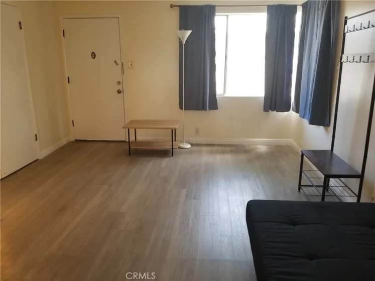 617 Cedar Avenue #12 photo 1