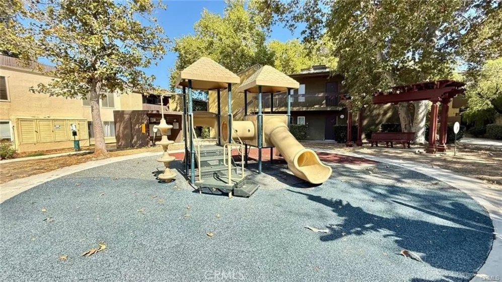 18350 Hatteras #176 photo 32