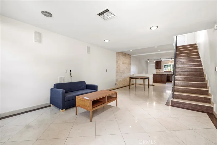 7320 Lennox Avenue #D8 photo 16