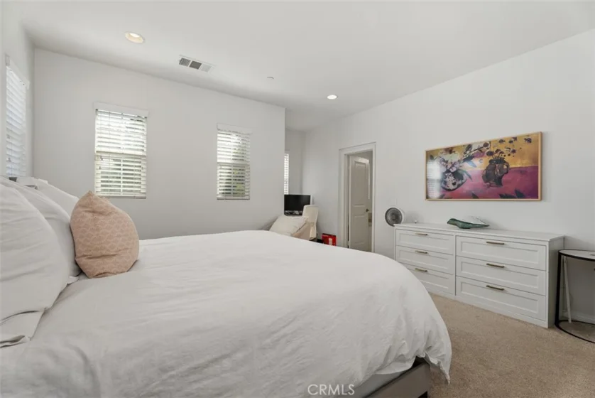 1487 Montgomery photo 21