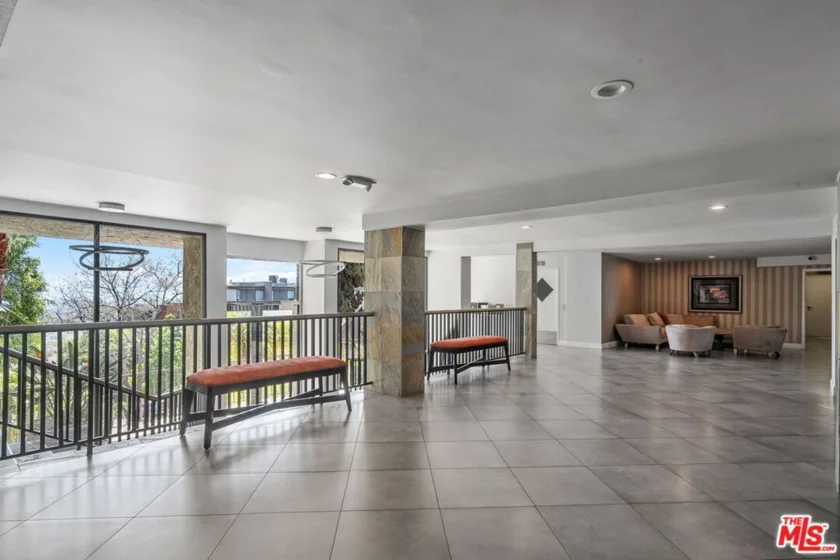 1230 Horn Avenue #200 photo 15