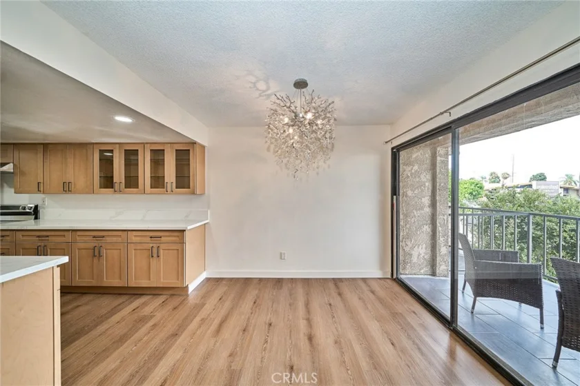 605 Redondo Avenue #203 photo 4