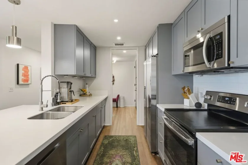 17711 Margate Street #211 photo 15