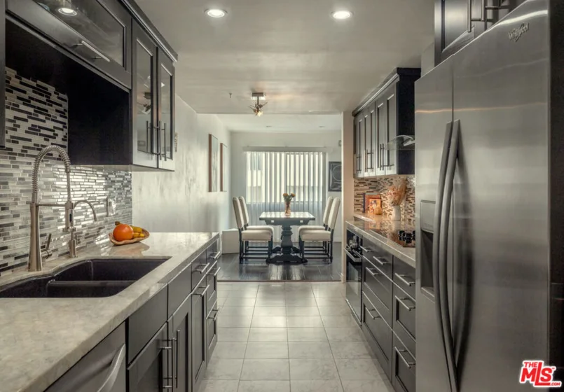 7259 Hillside Avenue #202 photo 2
