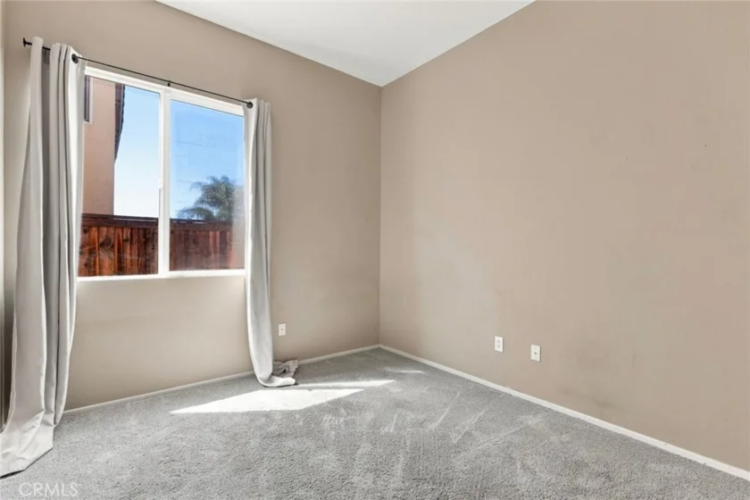38931 Huddlestone Court photo 16