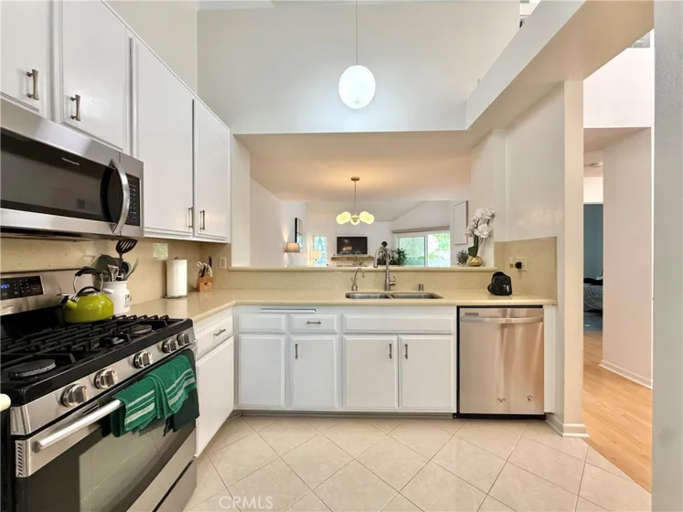 7402 Yellowtail Drive #204 Drive #204 photo 9