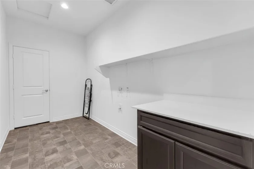 30536 Astoria Lane photo 39