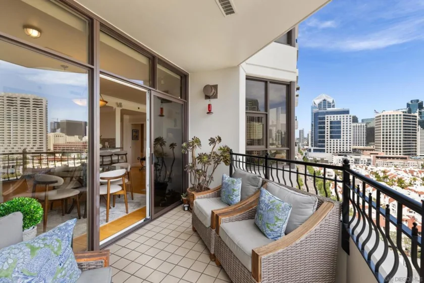 700 W Harbor Drive #1502 photo 20