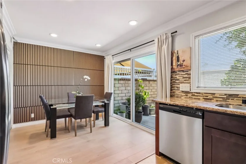 25308 Crocker photo 10
