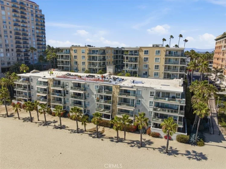 1000 E Ocean #402 photo 44