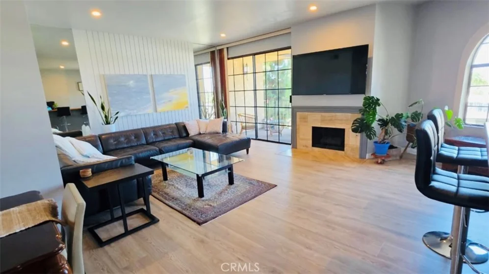 18600 Clark Street #306 photo 2