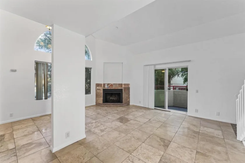 390 E Madison Avenue #H photo 2