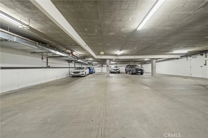 10911 Wellworth #1A photo 33