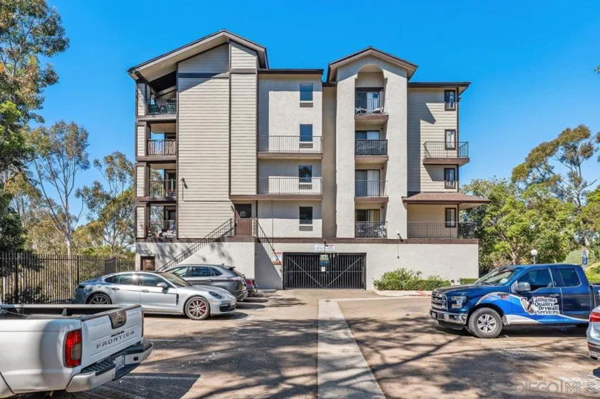 3980 Faircross Place #25 photo 24