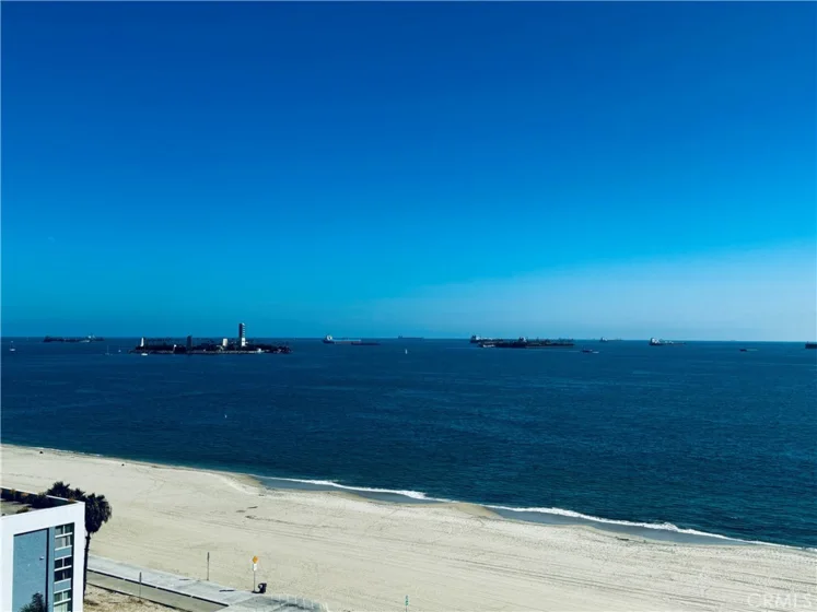 1750 E Ocean Boulevard #803 photo 1