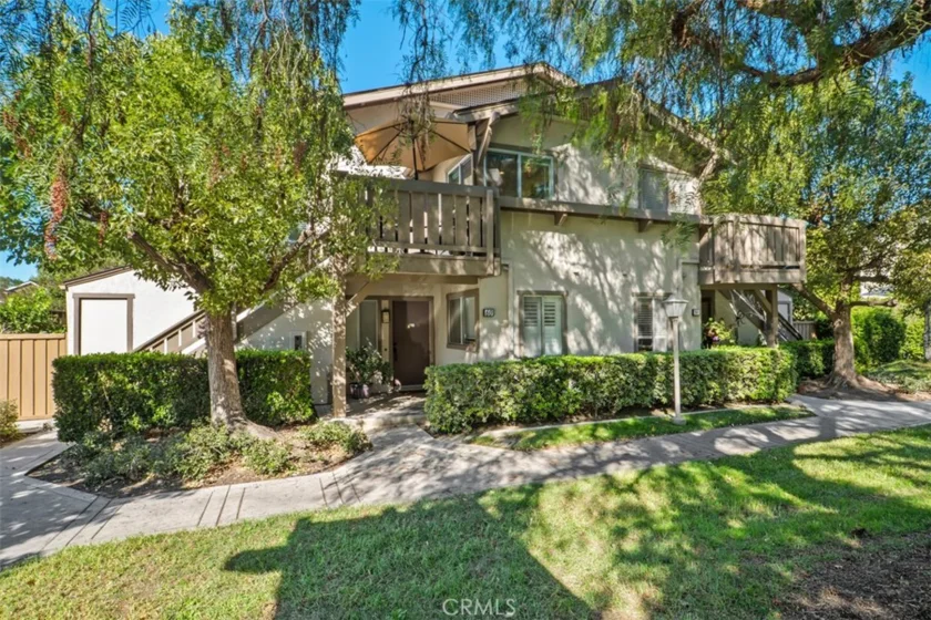 58 Clearbrook photo 1