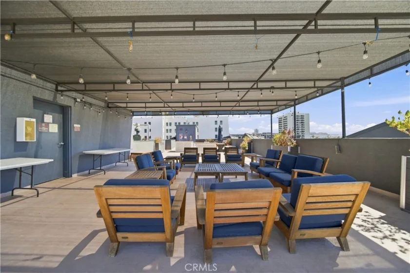 838 Pine photo 12
