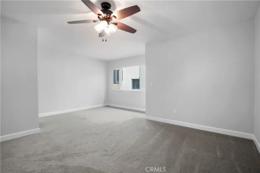 227 E Burbank #C photo 18