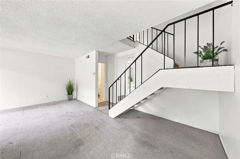 4978 Avila Way photo 7