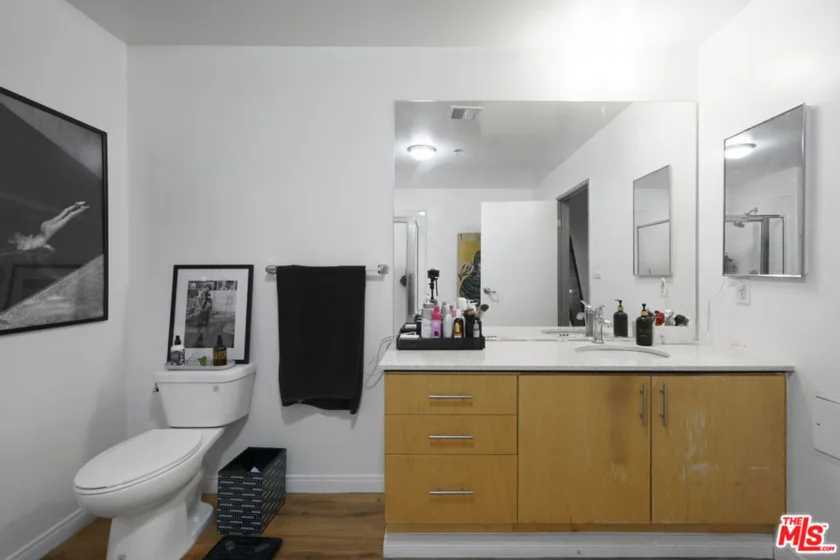 1130 S Flower Street #215 photo 8