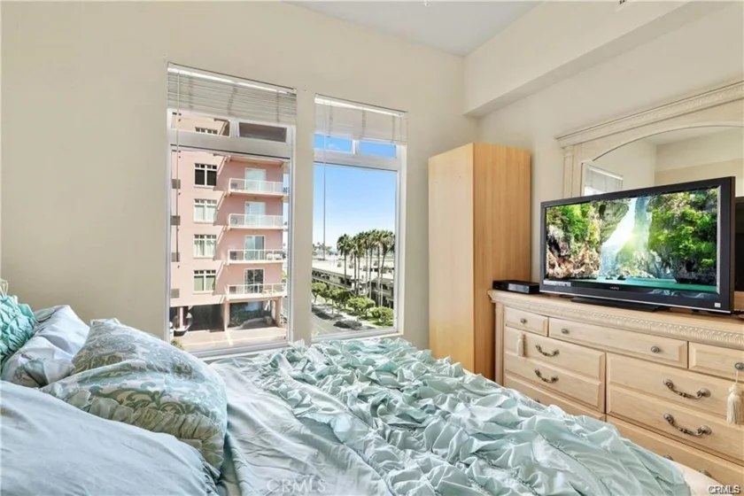 388 E Ocean Boulevard #317 photo 3
