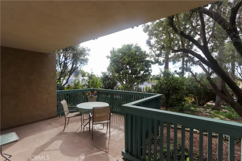 424 N Bellflower #101 photo 5
