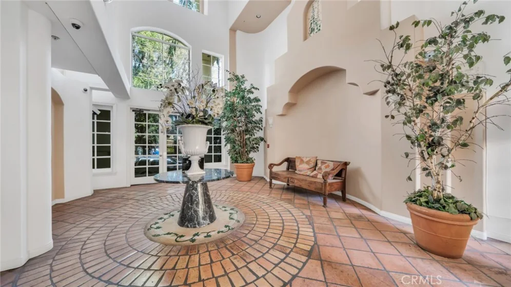 7218 Hillside Avenue #202 photo 20
