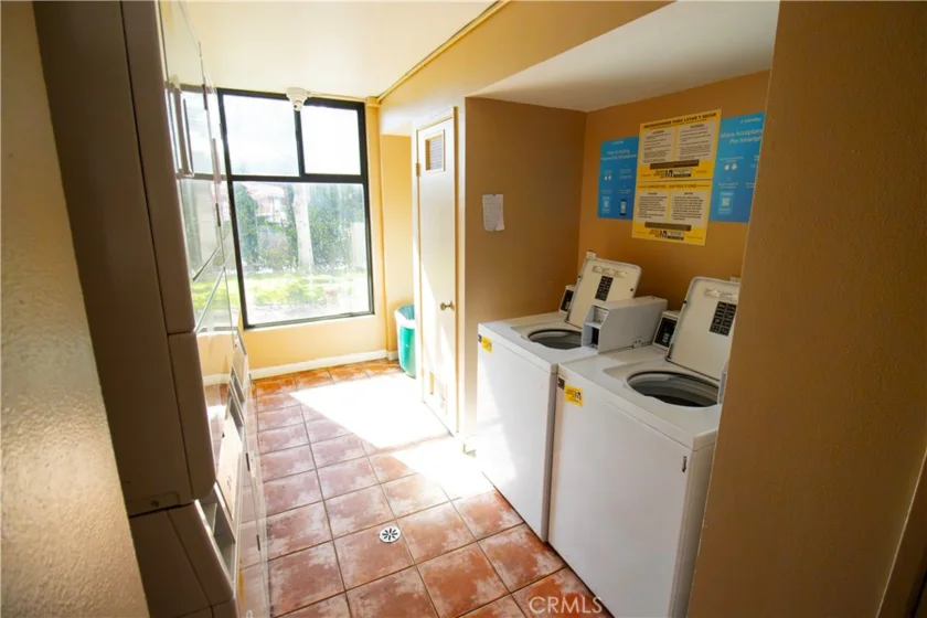 7826 Topanga #213 photo 29