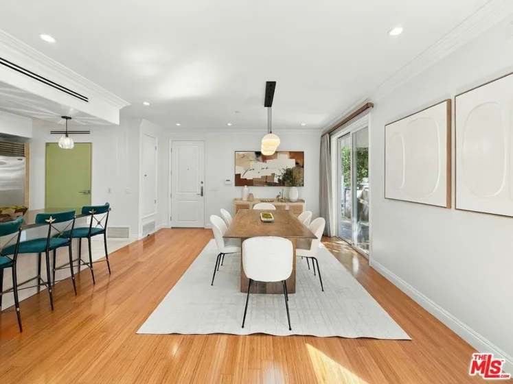 8121 Norton Avenue #201 photo 8