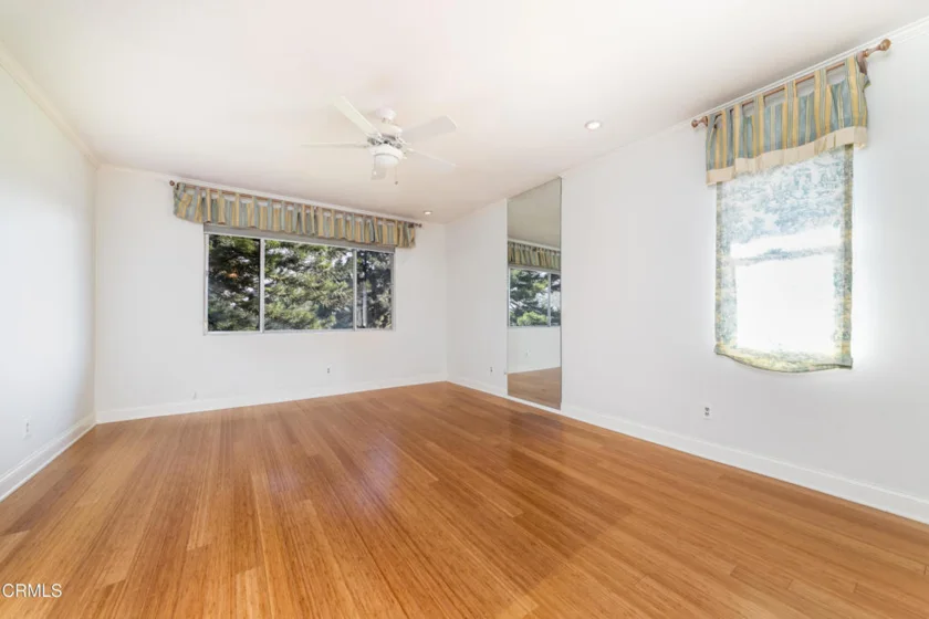 380 S Orange Grove Boulevard #12 photo 22
