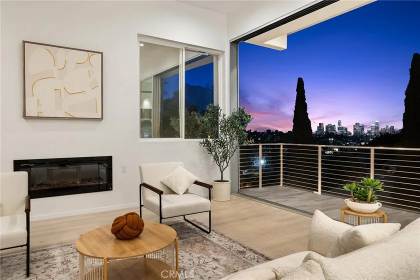 2311 Cove photo 24