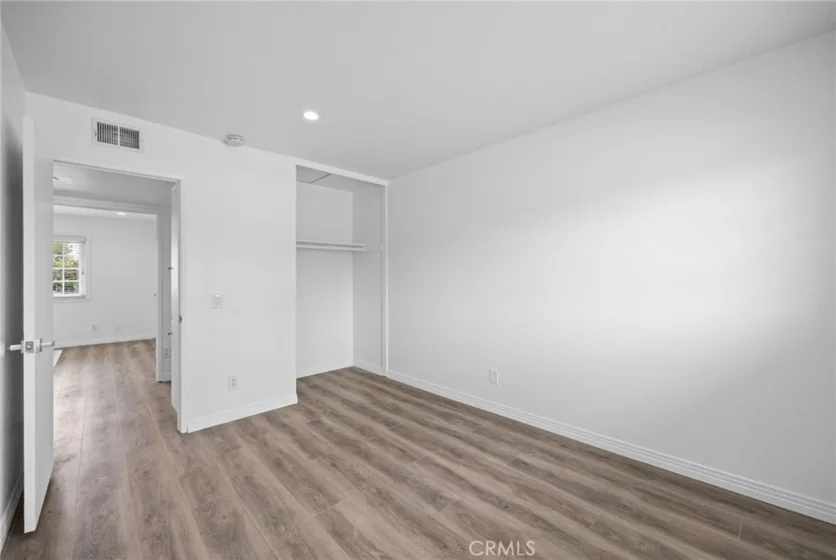 4469 Larwin Avenue photo 23