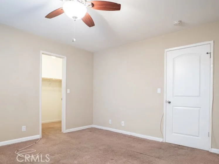 3565 Linden photo 11