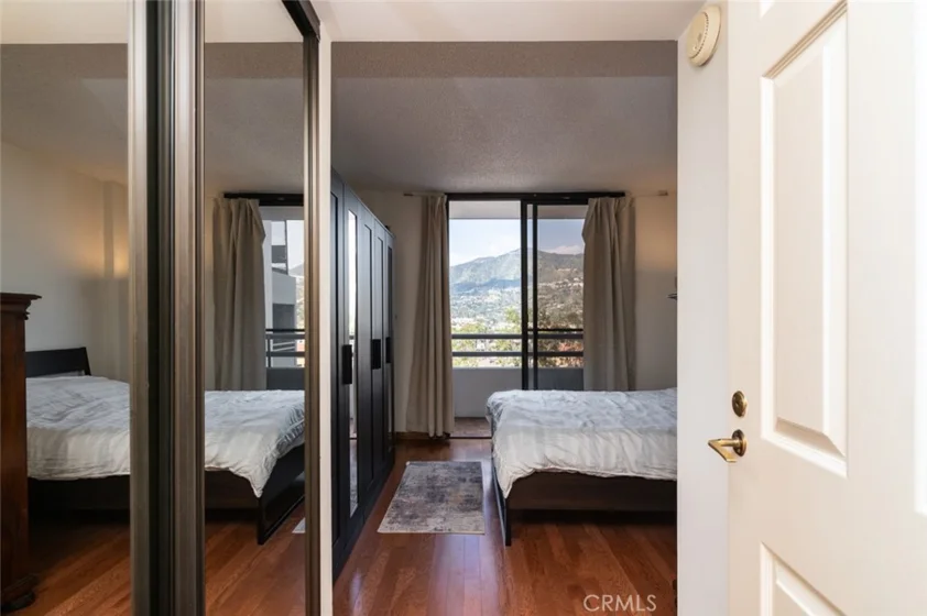 345 Pioneer Drive #801 photo 10