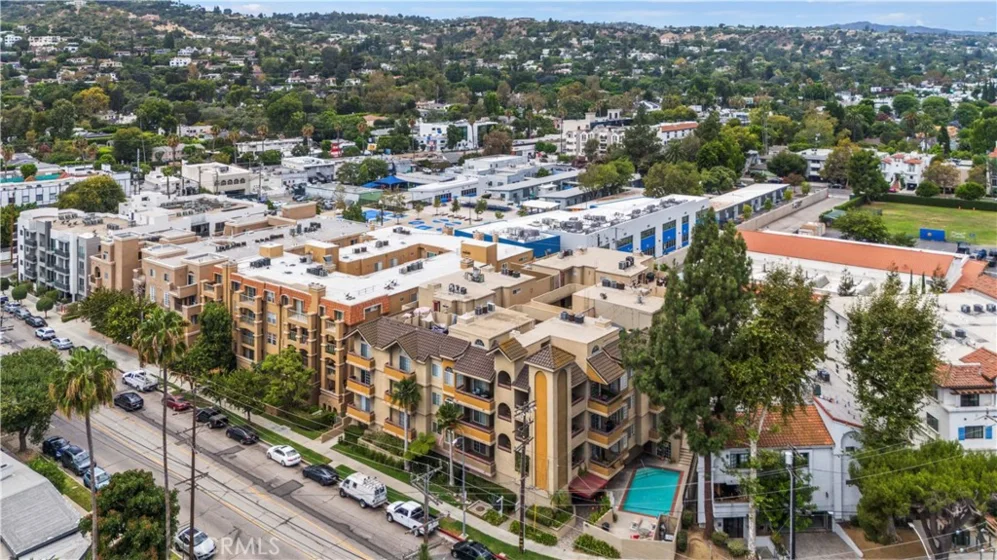 4301 Fulton Avenue #105 photo 41