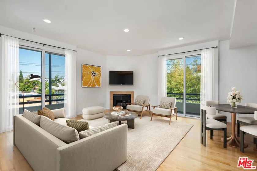 4567 Lexington Avenue #106 photo 1