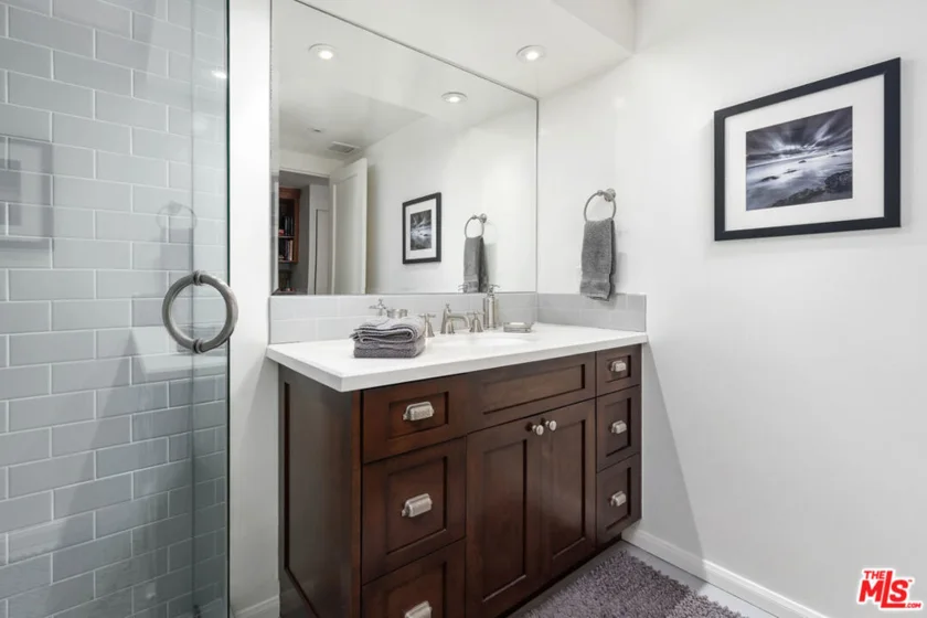 10701 Wilshire Boulevard #503 photo 15