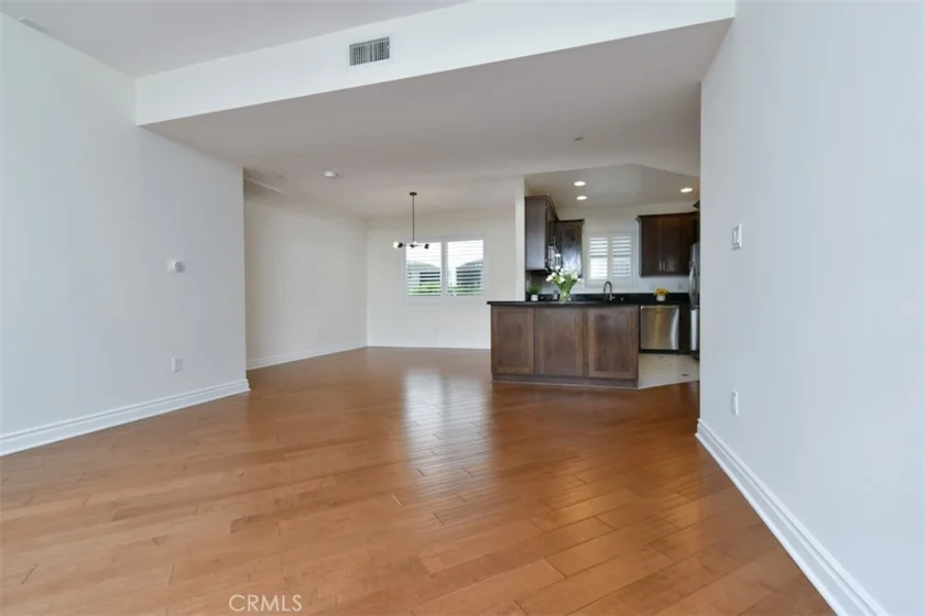 4424 Whitsett Avenue #107 photo 23