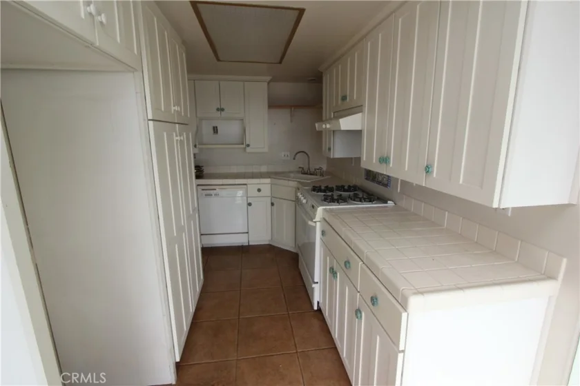 2424 S Gaffey photo 25