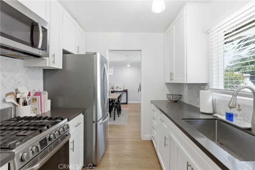 1741 Tustin Avenue #3C photo 1