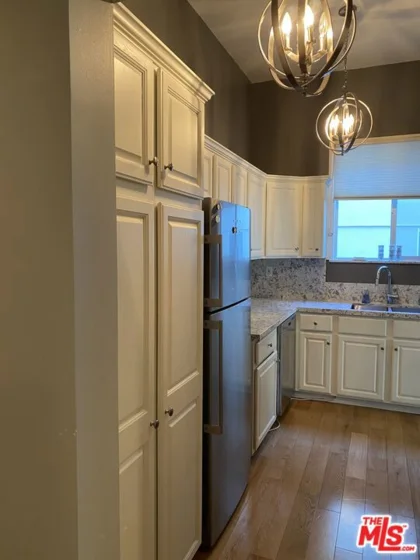 511 San Vicente Boulevard #107 photo 10